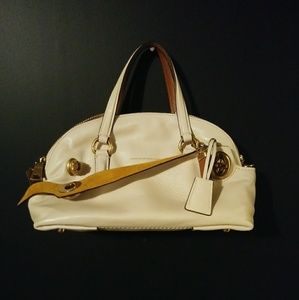 Coach 1941 Outlaw 36